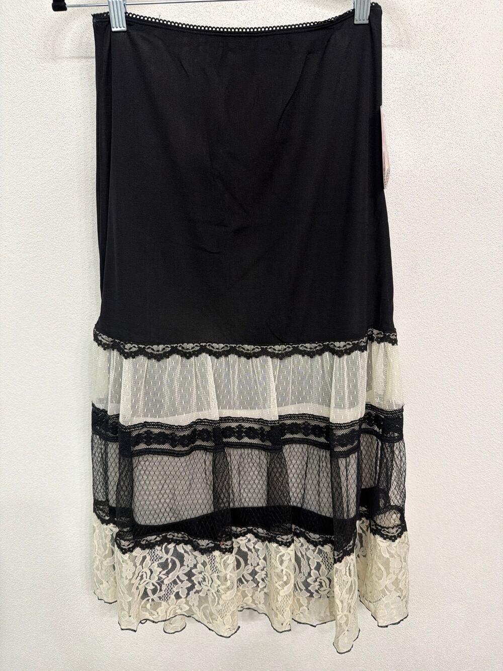 New Heart Soul Y2K Lace Mesh Tiered Midi Skirt Whimsigoth Black Ivory Medium